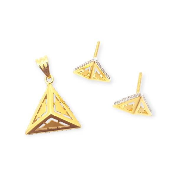 Beautiful Triangle shape Pendant Set with Zerkons and Amazing Design